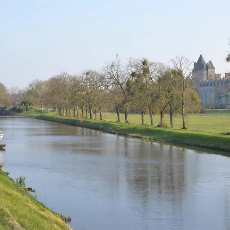 Centre-ville - Fibre - Netflix - Le Beverley Appartement
